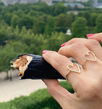 Load image into Gallery viewer, Jumbo Silhouette Heart Ring