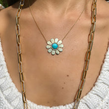 Load image into Gallery viewer, Daisy Necklace