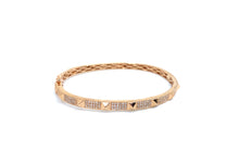 Load image into Gallery viewer, Medium Pyramid Bangle