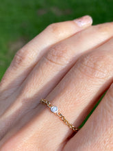 Load image into Gallery viewer, Single Diamond Chain Ring