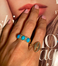 Load image into Gallery viewer, Turquoise Triplet Ring