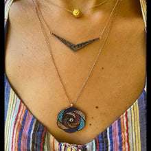 Load image into Gallery viewer, The Chevron, Black Diamond